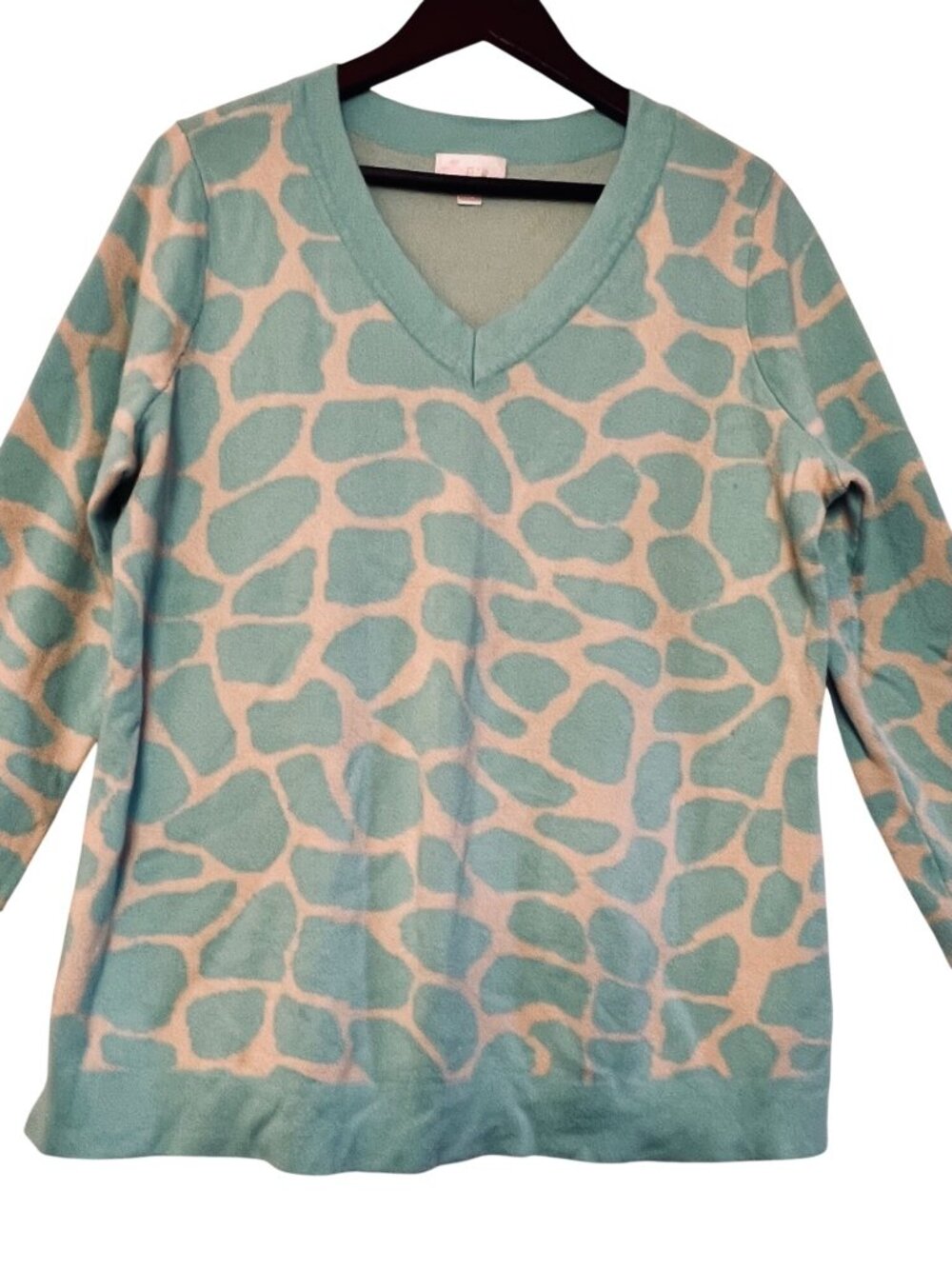 Belle By Kim Gravel Giraffe Print V-Neck Sweater Turquoise & Cream Long Sleeve L
